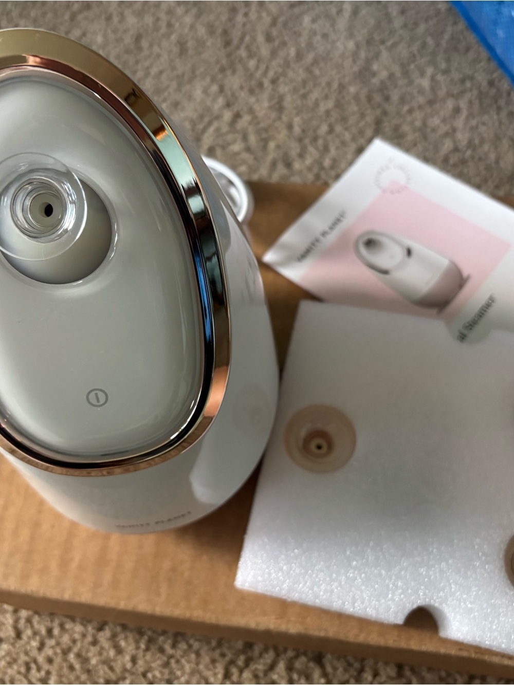 Facial Steamer in White with Rose Gold Trim - Skincare Steamer